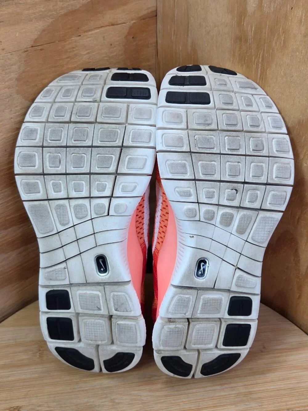 Nike Free 5.0 Flyknit Women Red Running Shoes Sneakers Size 8